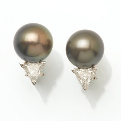 Platinum South Sea Earrings