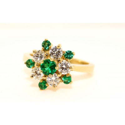 18K Yellow Gold Diamond and Emerald Ring