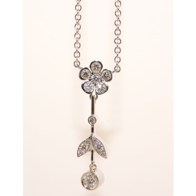 18K White Gold Diamond Necklace 