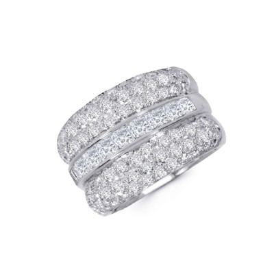 18K White Gold Diamond  Wedding Band