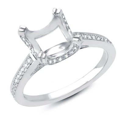 18K White Gold Diamond Engagement Ring