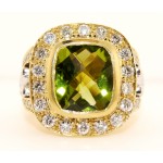 18K Yellow Gold Diamond and Peridot Ring