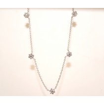 18 Karat White Gold Flower Motif Diamond Necklace